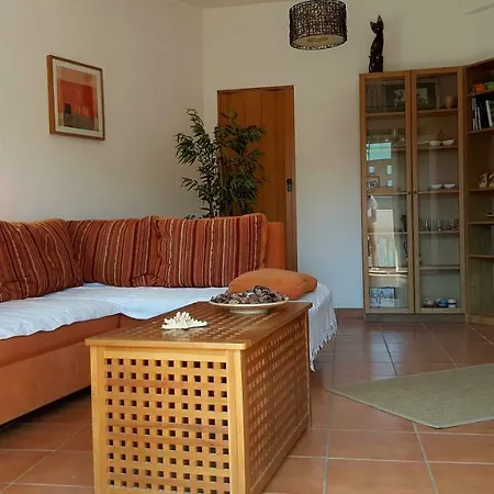 Cozy T2 Near The Beach Apartment