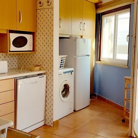 Cozy T2 Near The Beach Apartment Albufeira